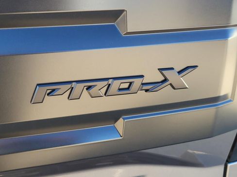 New 2026 Nissan Frontier Pro-X w/ Pro-X Convenience Package image 12