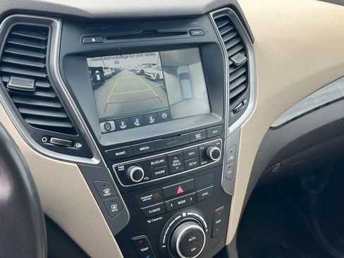 Used 2017 Hyundai Santa Fe Sport w/ 2.4L Tech Package 04 AWD/4WD image 24