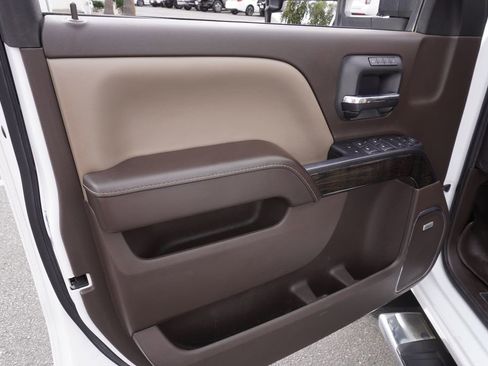 Used 2016 GMC Sierra 3500 Denali w/ Duramax Plus Package image 15