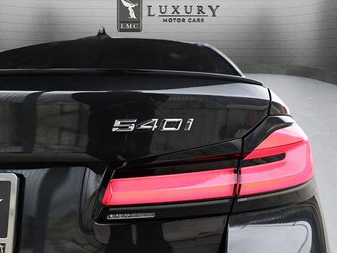Used 2023 BMW 540i xDrive w/ Executive Package image 20