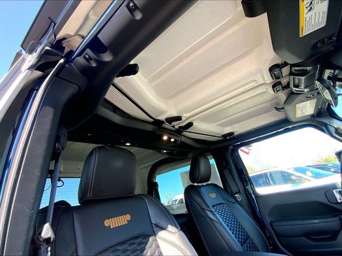 Certified 2025 Jeep Wrangler Sport S image 12