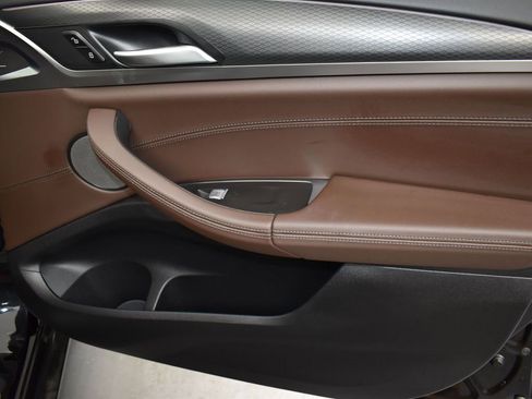 New 2025 BMW X4 xDrive30i image 22