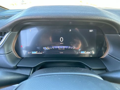 New 2025 Jeep Grand Cherokee L Laredo w/ Luxury Tech Group I RWD image 15