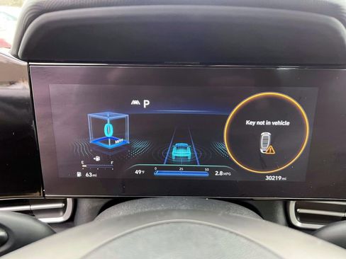 Certified 2023 Hyundai Elantra SEL w/ Convenience Package image 24