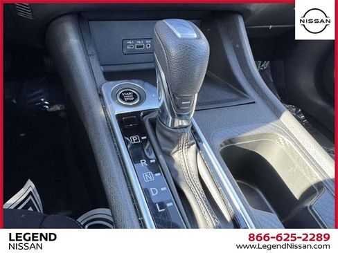 Used 2023 Nissan Sentra SV image 27