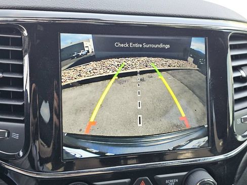 Used 2021 Jeep Grand Cherokee Laredo X AWD/4WD image 10