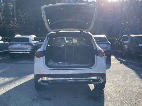 New 2026 Mercedes-Benz GLC 300 image 8