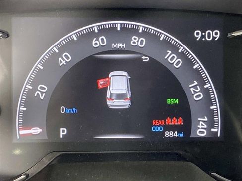 Used 2025 Toyota RAV4 XLE image 20