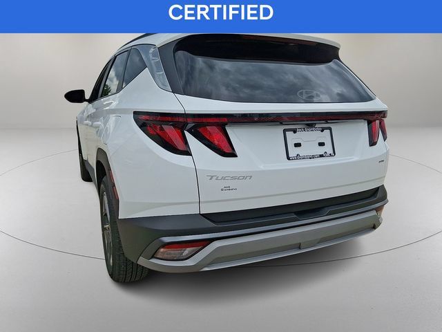 Certified 2025 Hyundai Tucson SEL AWD/4WD image 8
