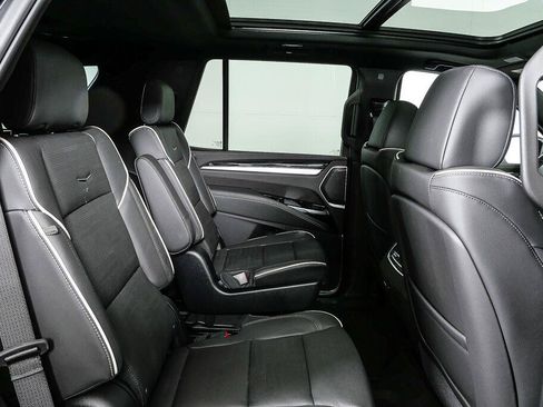 Used 2026 Cadillac Escalade Sport w/ Touring Package AWD/4WD image 24