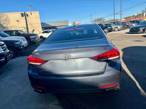 Used 2016 Hyundai Genesis 3.8 w/ Option Group 03 RWD image 4