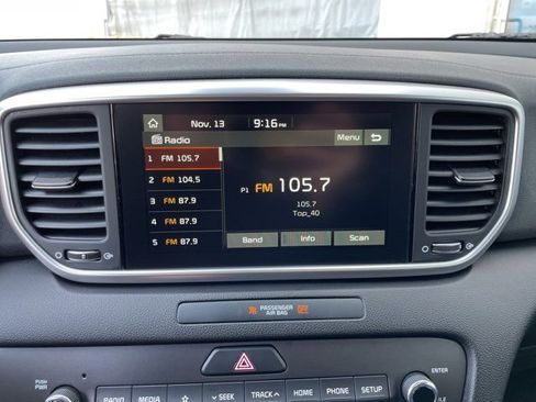 Certified 2021 Kia Sportage LX image 15