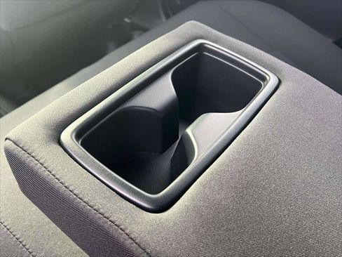 Used 2023 Toyota RAV4 SE image 12