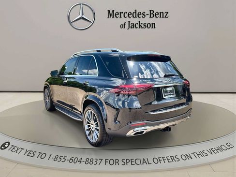 Used 2026 Mercedes-Benz GLE 450e 4MATIC image 3