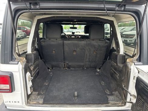 Used 2019 Jeep Wrangler Unlimited Sport S AWD/4WD image 15