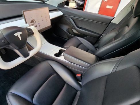 Used 2018 Tesla Model 3 Long Range image 20