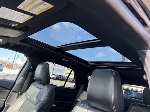 Used 2023 Ford Explorer ST w/ Equipment Group 401A image 24