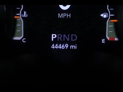 Used 2022 Jeep Wrangler Unlimited Sport image 23