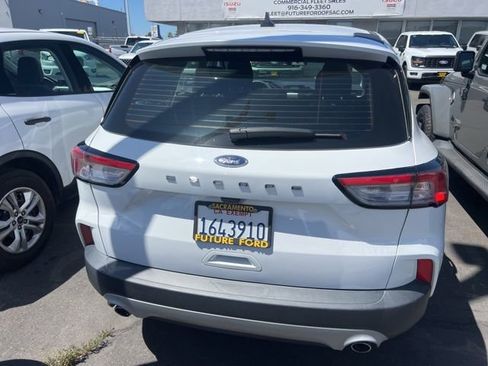 Used 2022 Ford Escape S FWD image 10