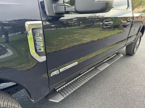 Used 2022 Ford F250 Lariat w/ Lariat Ultimate Package image 32