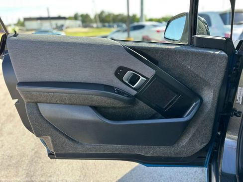 Used 2017 BMW i3 w/ Range Extender RWD image 16
