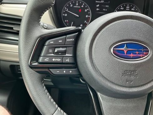 Used 2025 Subaru Forester Premium AWD/4WD image 26