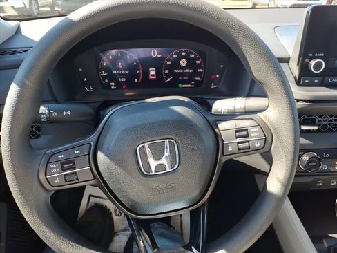 New 2025 Honda Accord SE image 19