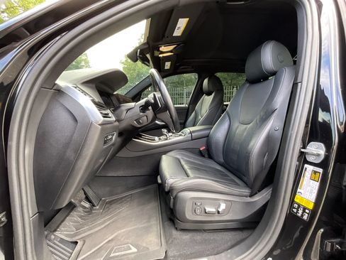 Used 2019 BMW X5 xDrive40i w/ Convenience Package AWD/4WD image 10