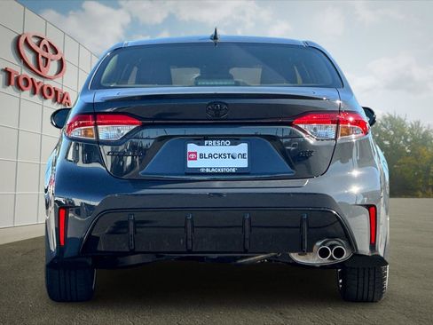 Certified 2026 Toyota Corolla SE w/ SE Package FWD image 4