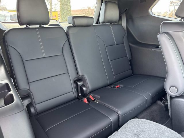 New 2026 GMC Acadia Elevation w/ Super Cruise Package FWD image 20