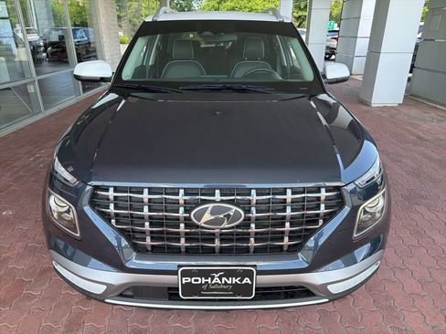 Certified 2024 Hyundai Venue Limited FWD image 6
