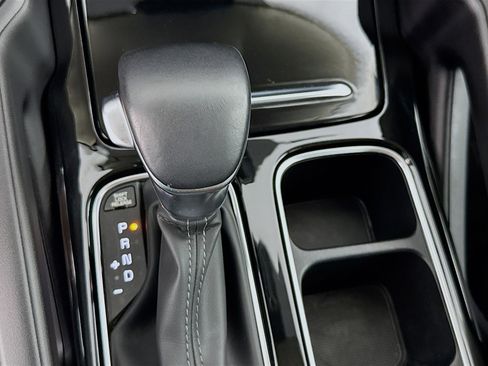 Used 2025 Kia Telluride S AWD/4WD image 19