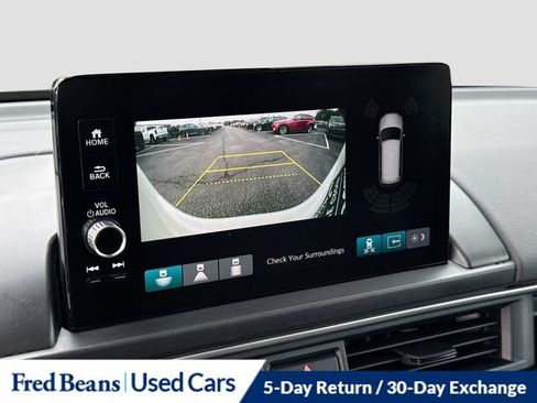 Used 2024 Honda Pilot Touring image 19