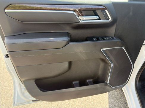 Certified 2022 GMC Sierra 1500 SLE AWD/4WD image 12