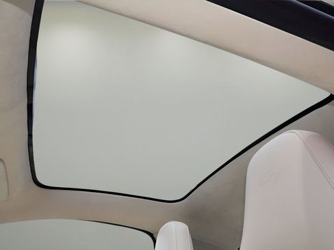 Used 2023 McLaren GT image 22