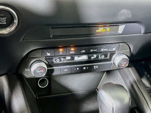 Used 2025 MAZDA CX-5 AWD 2.5 S w/ Preferred Package image 13