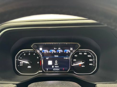 Used 2021 GMC Yukon Denali w/ Denali Premium Package AWD/4WD image 2