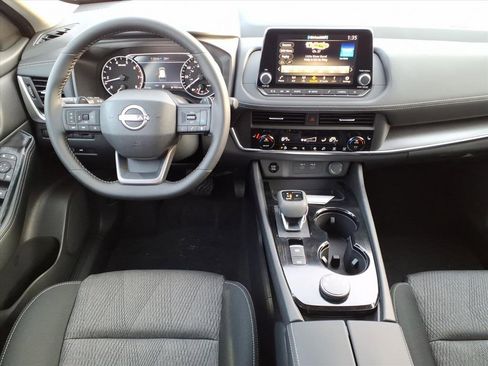 New 2026 Nissan Rogue SV w/ Cold Weather Package image 11