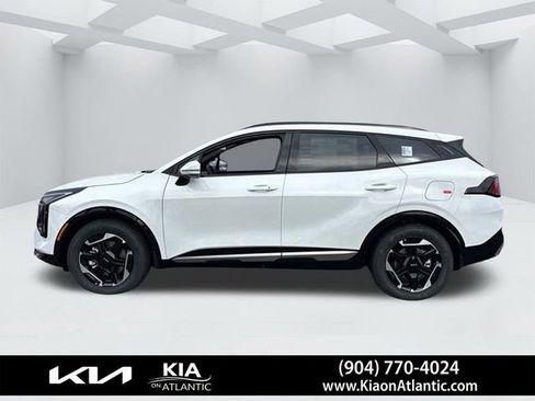 New 2026 Kia Sportage SX FWD image 4