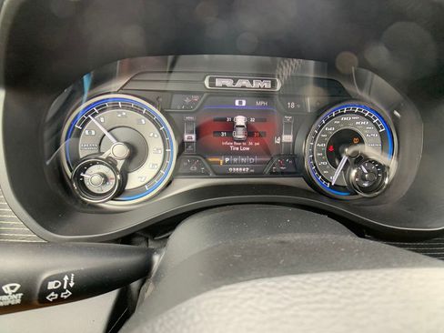 Used 2020 RAM 1500 Limited image 18