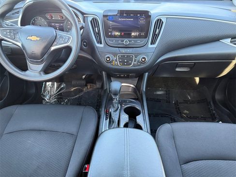 Used 2024 Chevrolet Malibu LT image 10