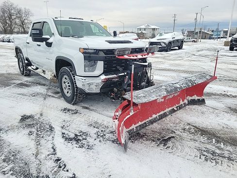 Used 2020 Chevrolet Silverado 3500 W/T w/ WT Convenience Package image 3