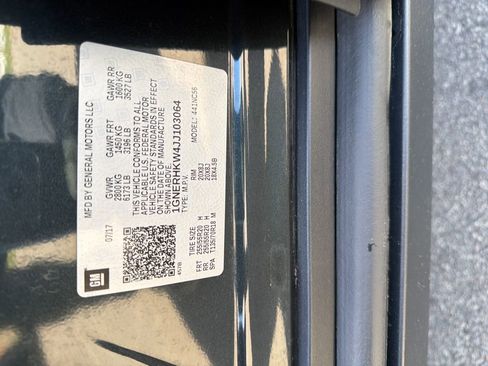 Used 2018 Chevrolet Traverse LT FWD image 28
