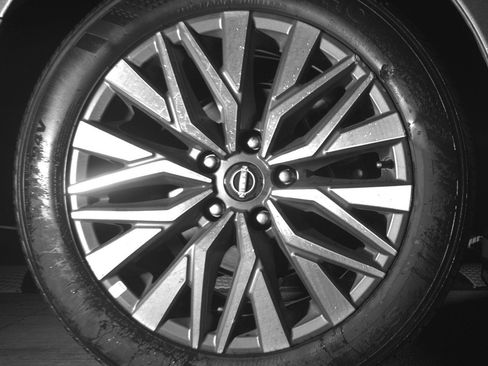 Used 2025 Nissan Altima 2.5 SV FWD image 15