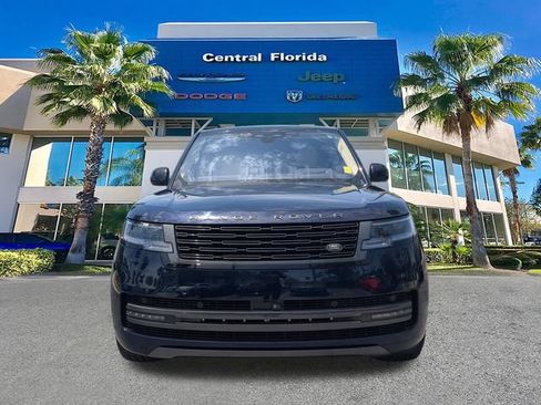 Used 2023 Land Rover Range Rover SE AWD/4WD image 3