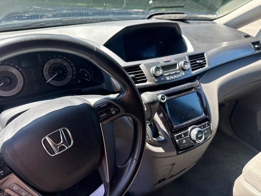 Used 2016 Honda Odyssey EX image 15