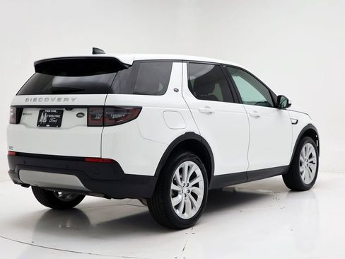 Used 2023 Land Rover Discovery Sport S image 9
