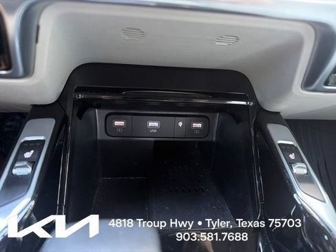 Used 2022 Kia Sorento SX FWD image 21