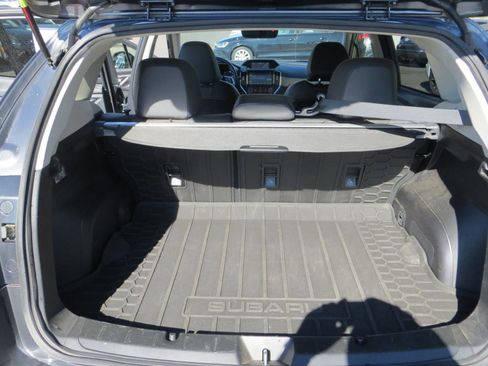 Used 2022 Subaru Crosstrek 2.5i Limited w/ Moonroof Package 1 AWD/4WD image 11