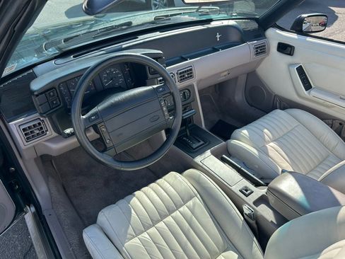 Used 1992 Ford Mustang GT image 26